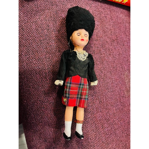 Vintage Hard Plastic Scottish Costume Doll Guard... - Picture 3 of 6